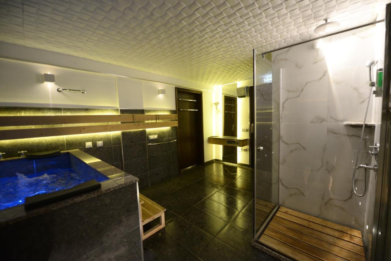 Villa Dijana - Pool, Spa, Outdoor Kitchen Белград Екстериор снимка